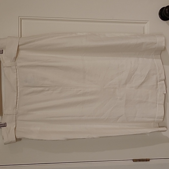 Club Monaco, size 14, White ladies skirt - Picture 2 of 4